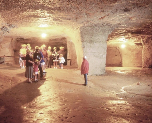 33026-beer-quarry-caves-beer-01